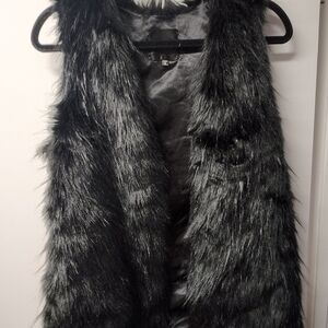 Dynamite Black Faux Fur Vest